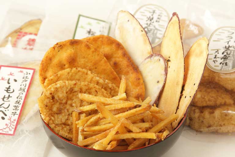 Assorted rice crackers